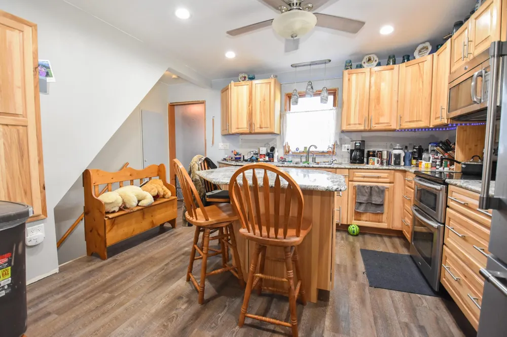 1630 11 AVENUE S Fargo, ND 58103