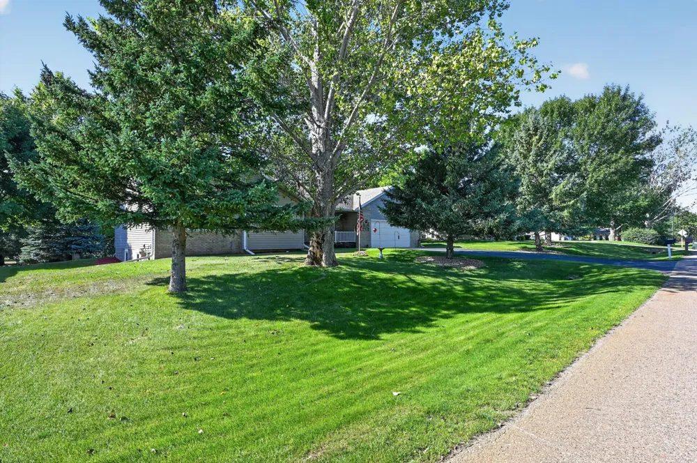 1108 Lochmist Lane NW Alexandria, MN 56308