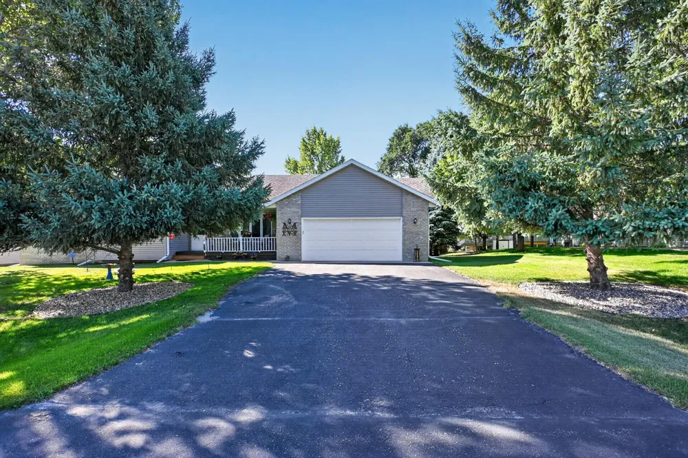 1108 Lochmist Lane NW Alexandria, MN 56308