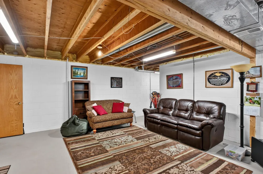 1108 Lochmist Lane NW Alexandria, MN 56308