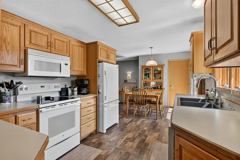 1108 Lochmist Lane NW Alexandria, MN 56308