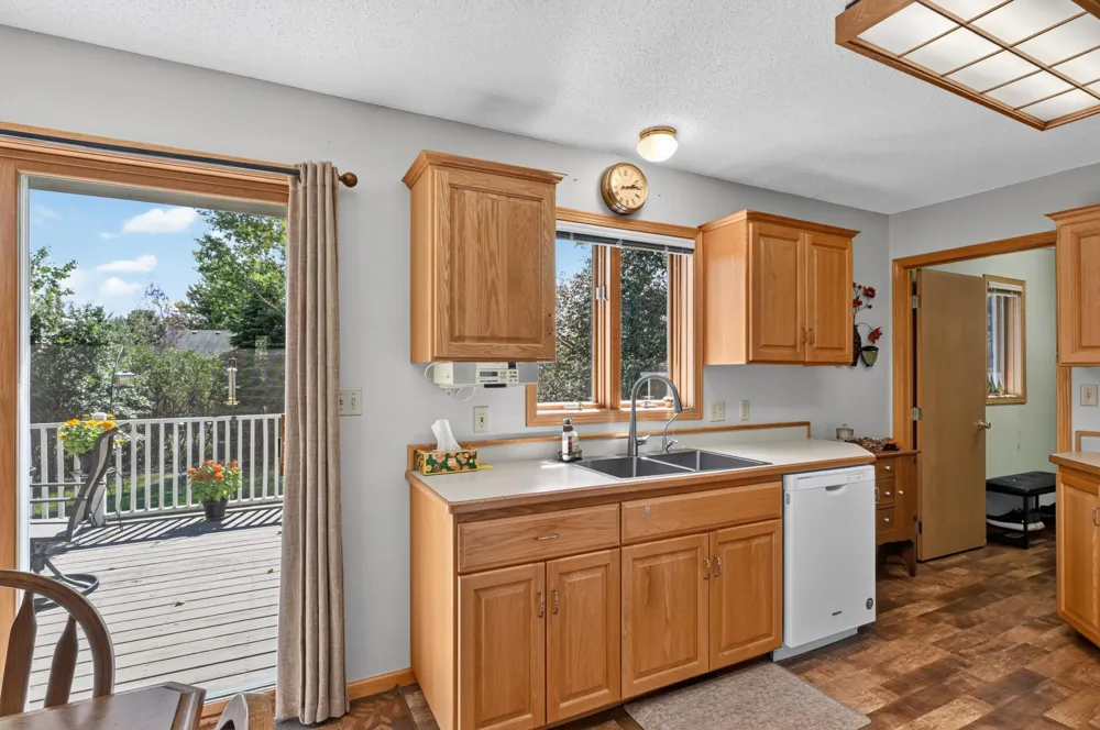 1108 Lochmist Lane NW Alexandria, MN 56308