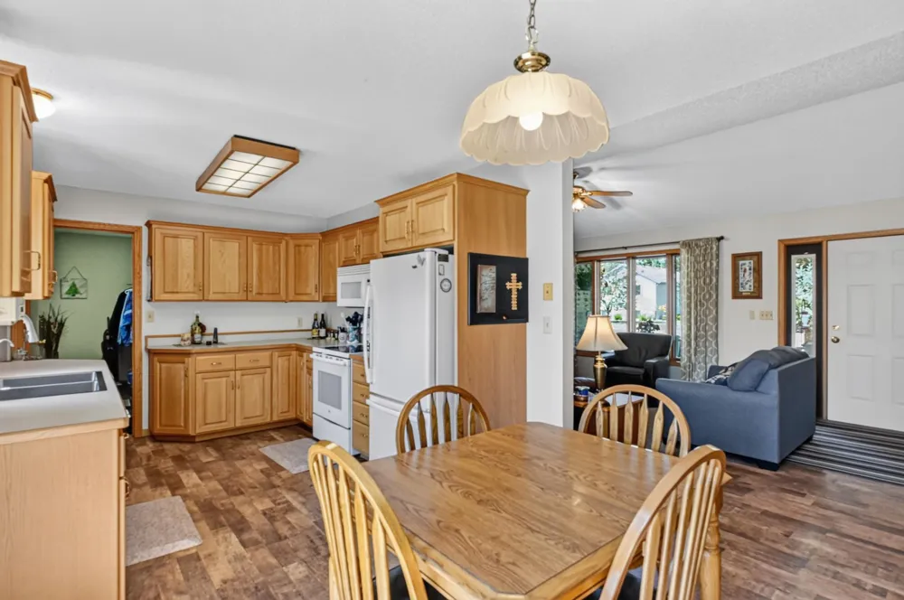 1108 Lochmist Lane NW Alexandria, MN 56308