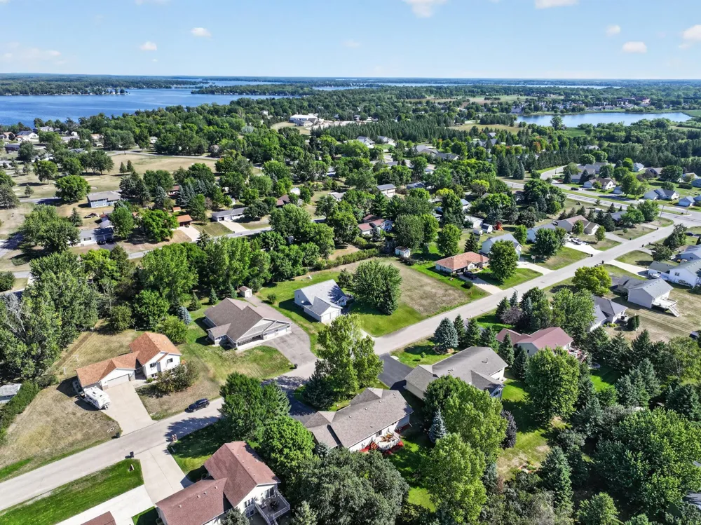 1108 Lochmist Lane NW Alexandria, MN 56308