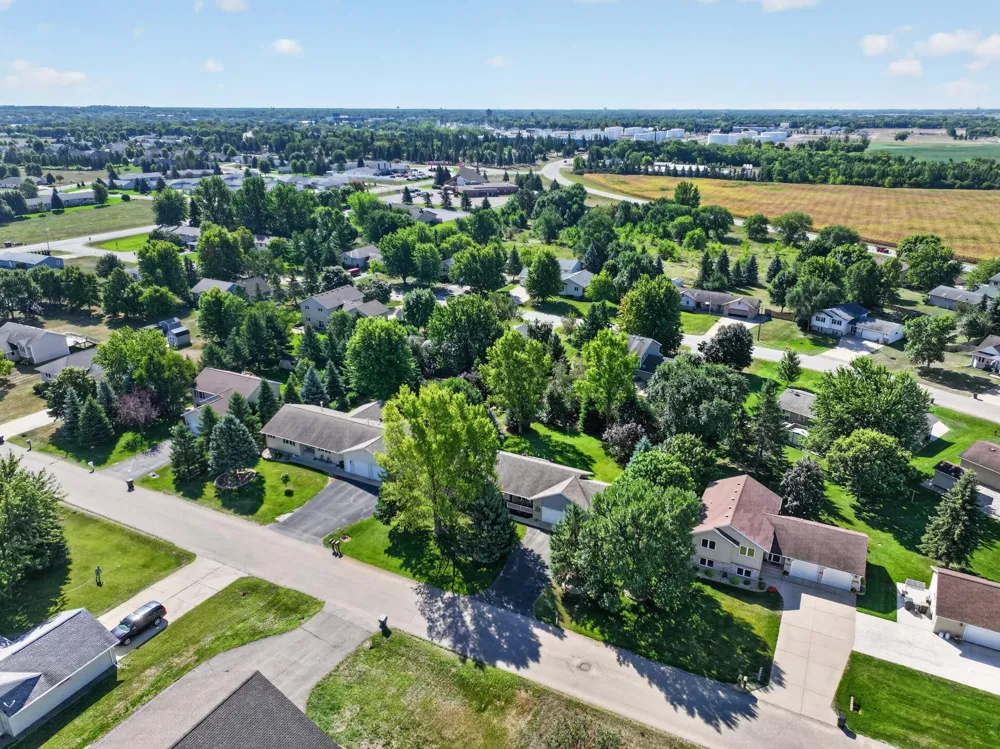 1108 Lochmist Lane NW Alexandria, MN 56308