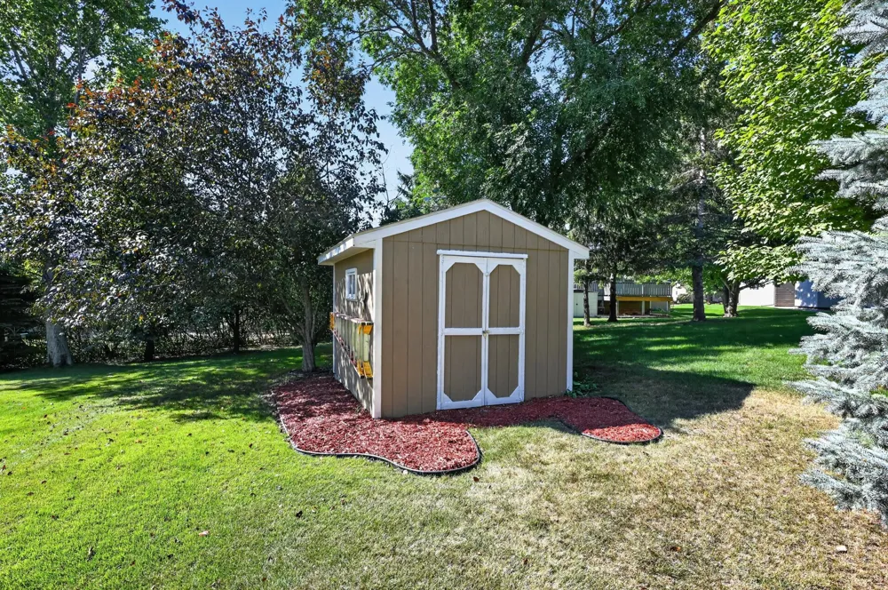 1108 Lochmist Lane NW Alexandria, MN 56308