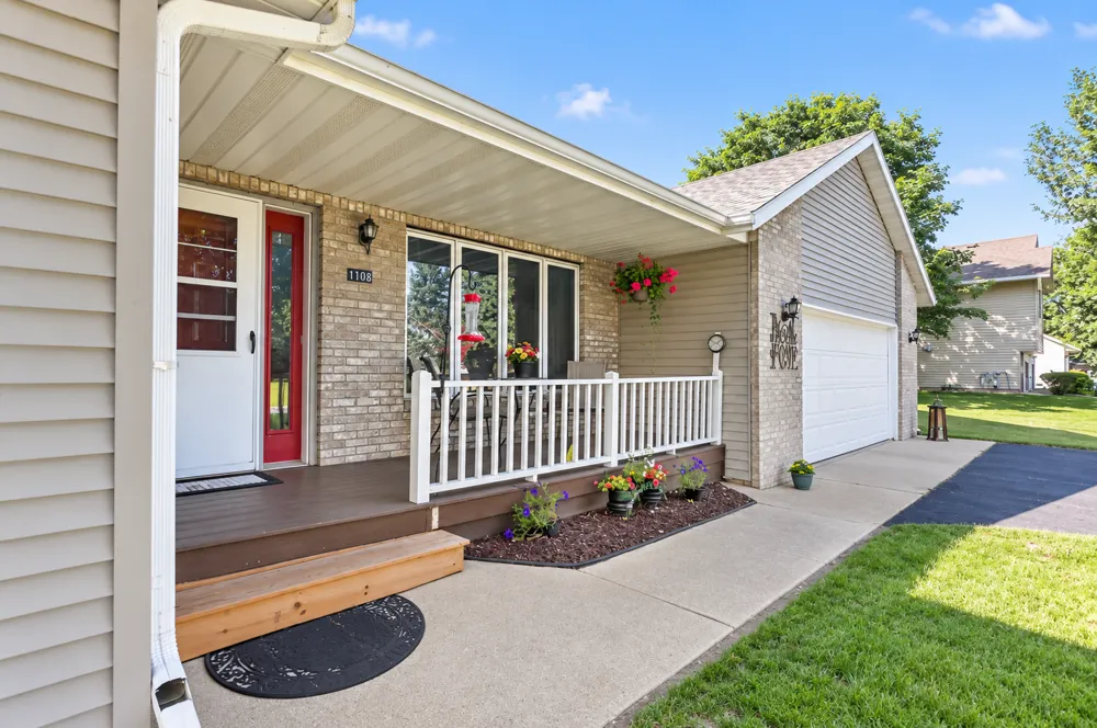 1108 Lochmist Lane NW Alexandria, MN 56308