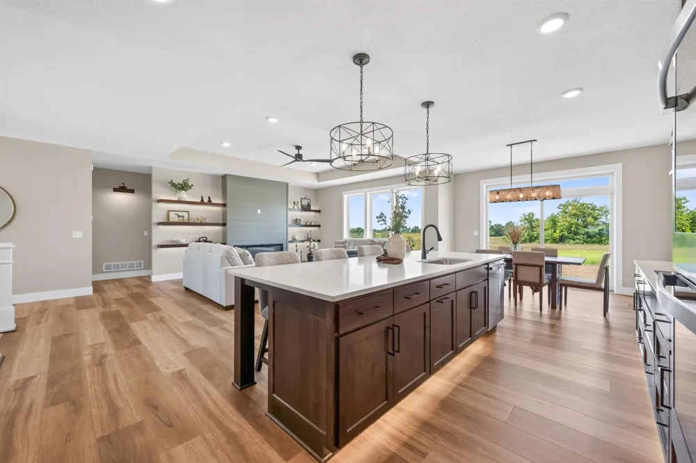 L7 B1 238th Avenue NW Zimmerman, MN 55398