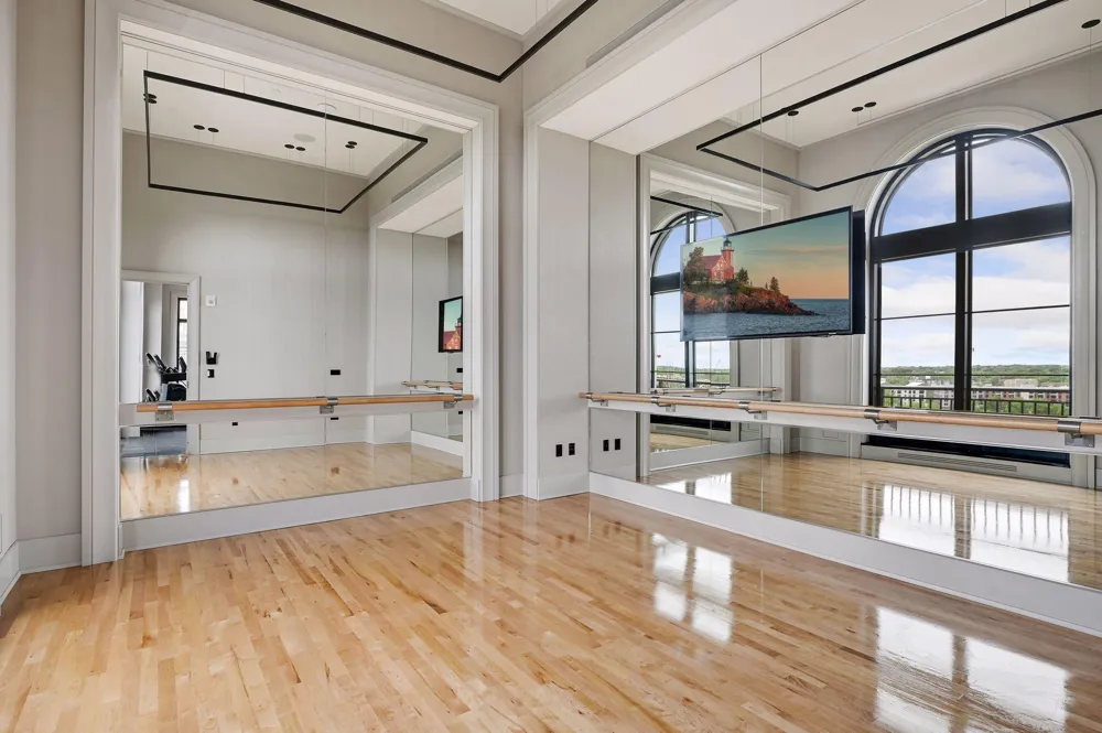 1111 W River Parkway #18D Minneapolis, MN 55415