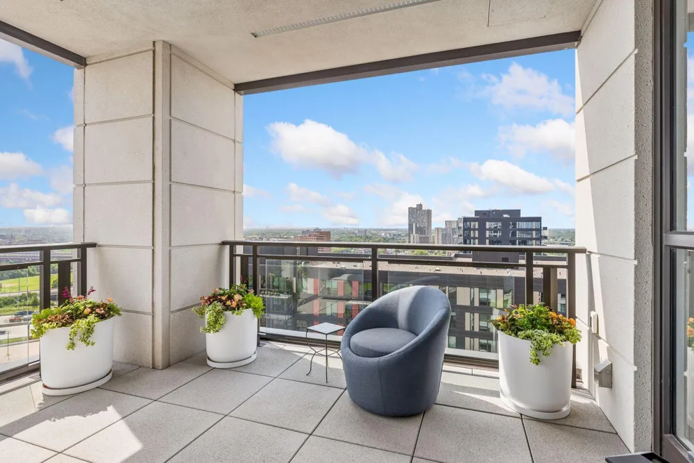1111 W River Parkway #18D Minneapolis, MN 55415