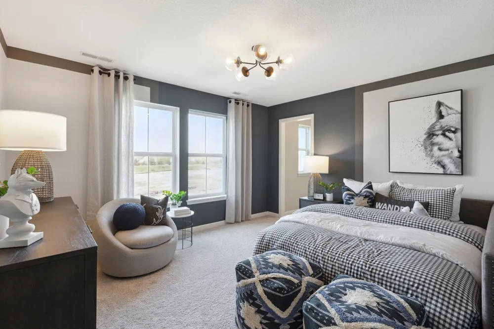 1586 Norbert Lane Shakopee, MN 55379