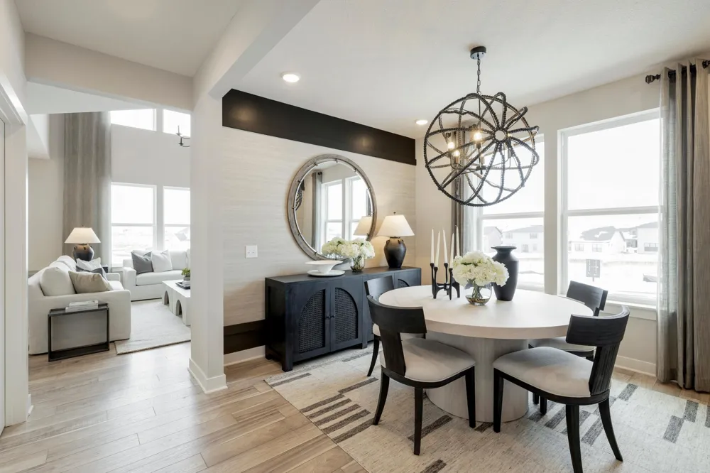 1566 Lund Way Shakopee, MN 55379