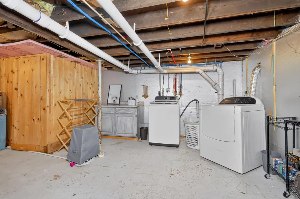 204 Dudley Avenue Coleraine, MN 55722