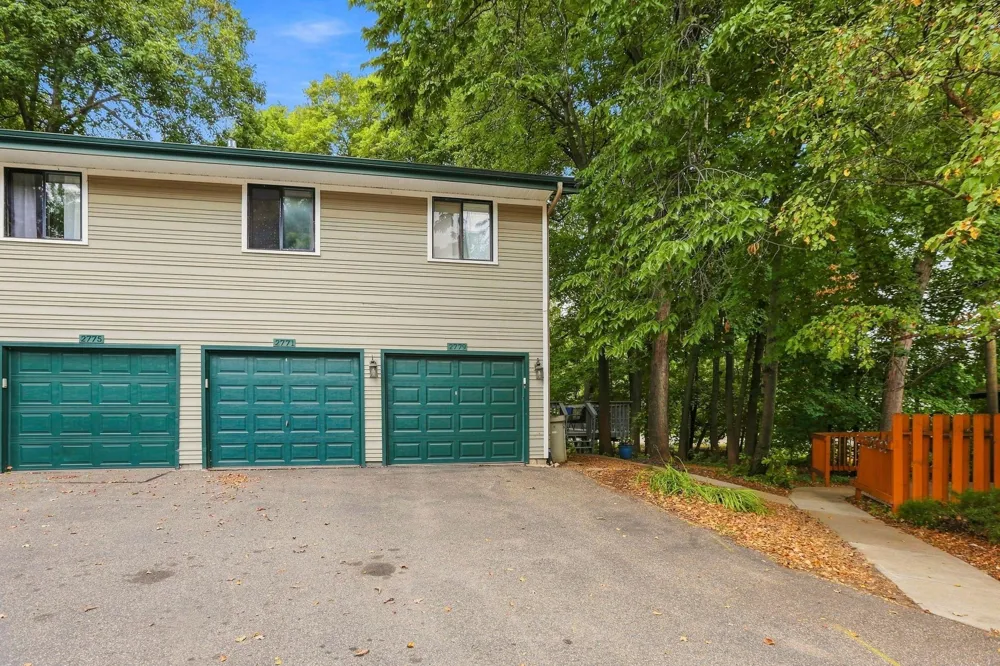 2779 Upland Court Plymouth, MN 55447