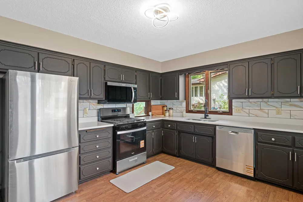 7855 Polaris Lane Maple Grove, MN 55311