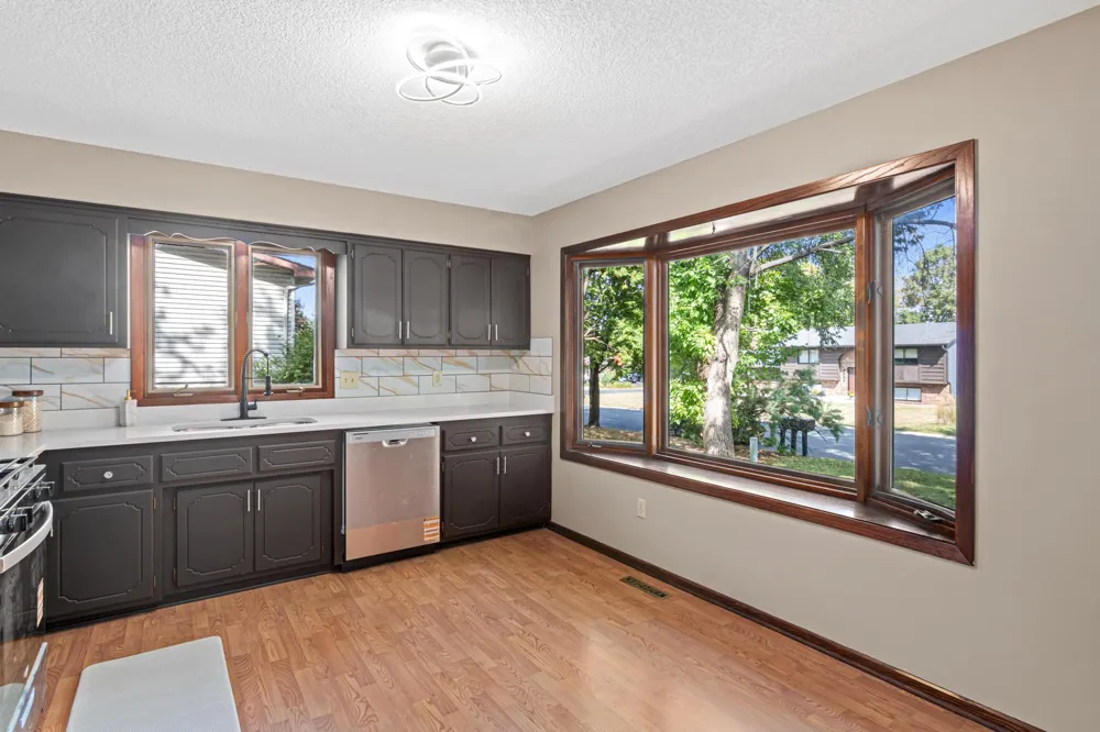 7855 Polaris Lane Maple Grove, MN 55311