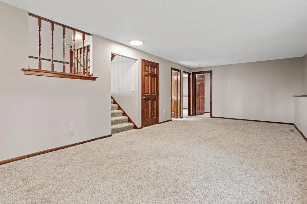 7855 Polaris Lane Maple Grove, MN 55311