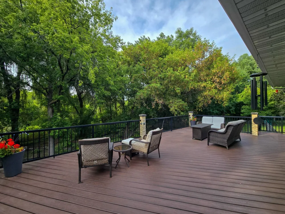 2580 Brinkhaus Street Chaska, MN 55318