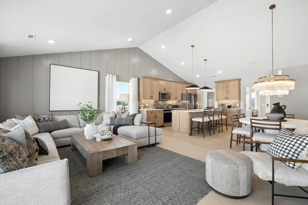 1628 Lund Way Road Shakopee, MN 55379