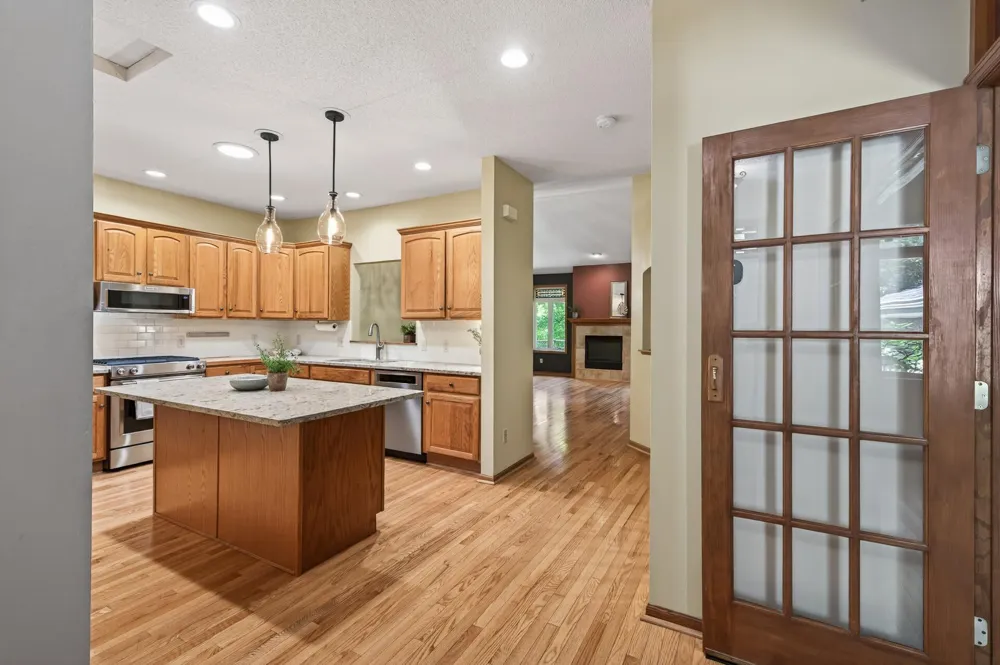 370 Mendota Road W West Saint Paul, MN 55118
