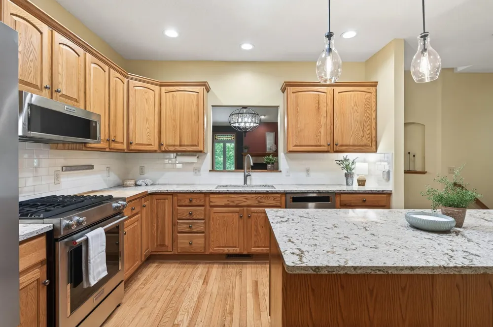 370 Mendota Road W West Saint Paul, MN 55118