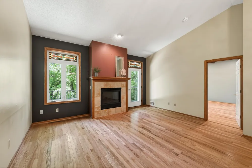 370 Mendota Road W West Saint Paul, MN 55118