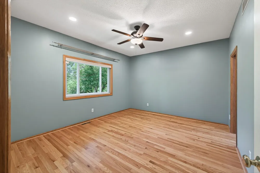 370 Mendota Road W West Saint Paul, MN 55118