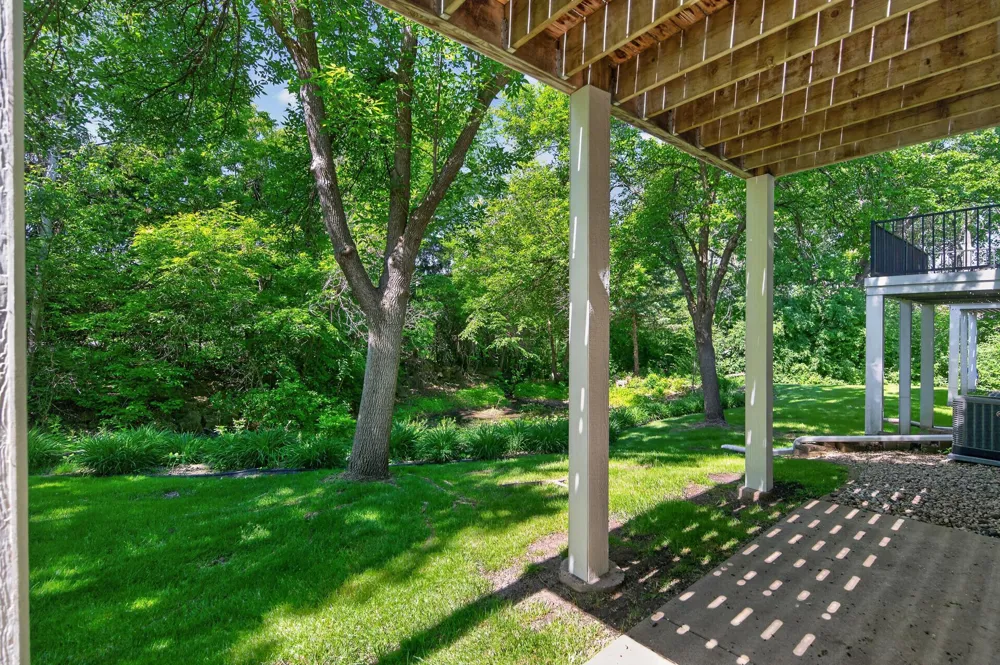 370 Mendota Road W West Saint Paul, MN 55118