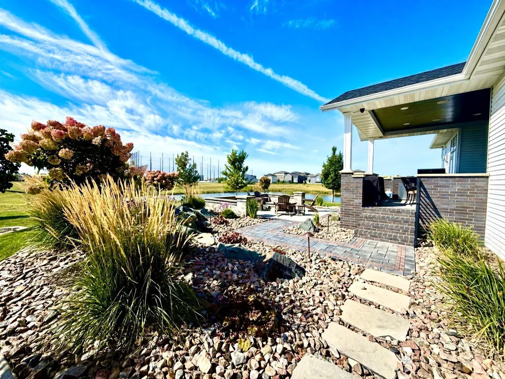 3282 47th Avenue S Fargo, ND 58104