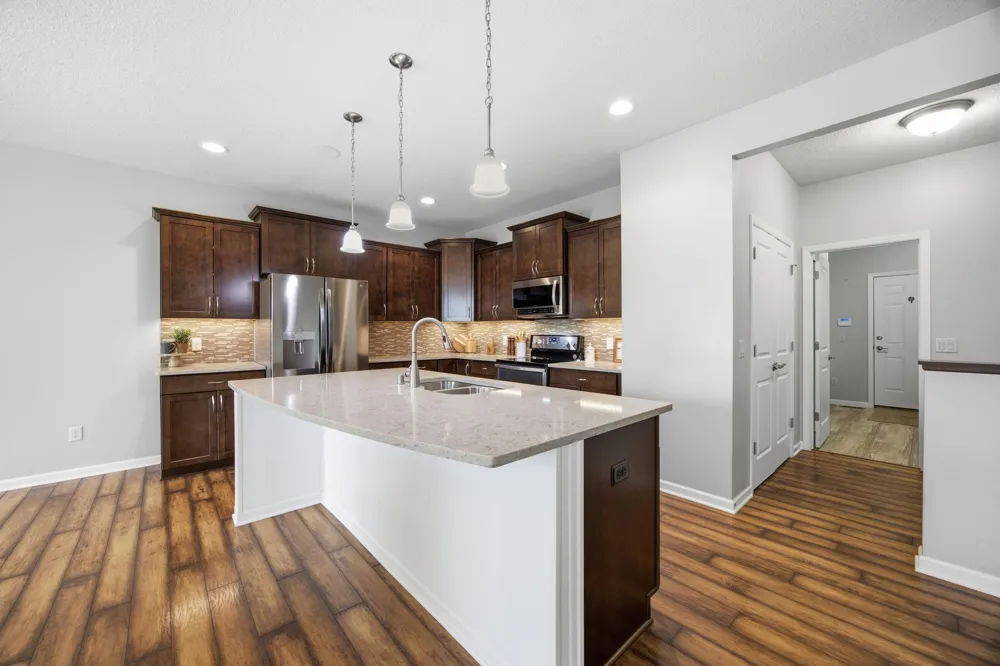 8270 Arrowwood Lane Maple Grove, MN 55369