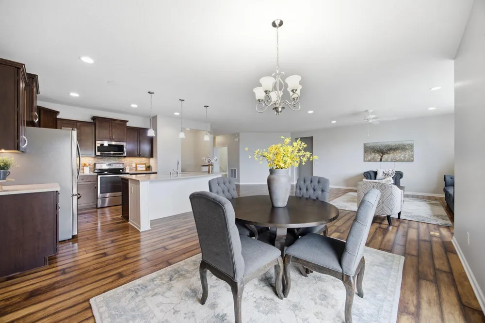 8270 Arrowwood Lane Maple Grove, MN 55369