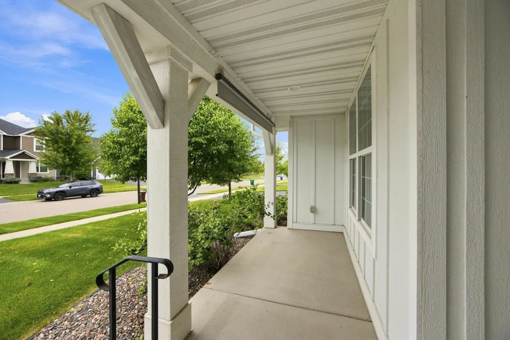 8270 Arrowwood Lane Maple Grove, MN 55369