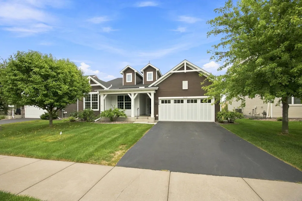 8270 Arrowwood Lane Maple Grove, MN 55369