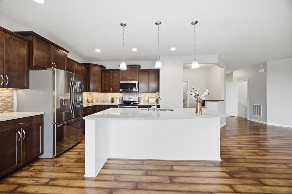8270 Arrowwood Lane Maple Grove, MN 55369