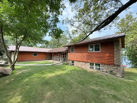 3235 Lake Andrew Road SW