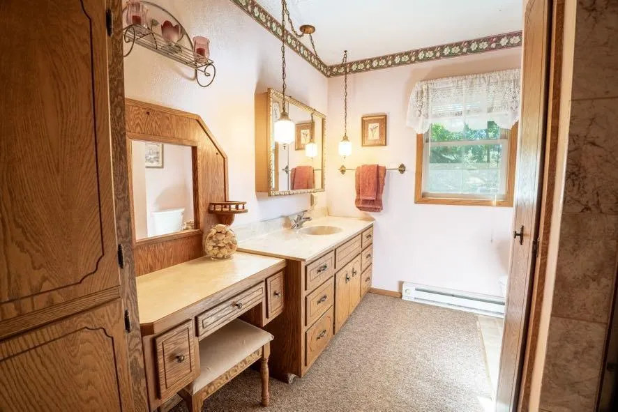 3235 Lake Andrew Road SW Alexandria, MN 56308