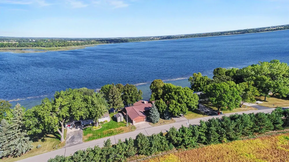 3235 Lake Andrew Road SW Alexandria, MN 56308