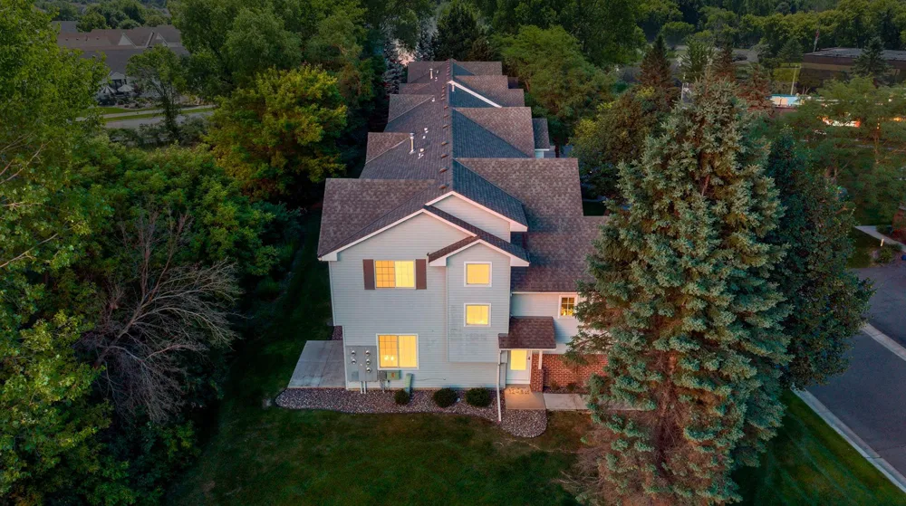 9050 Merrimac Lane Maple Grove, MN 55311
