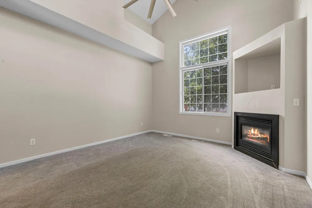 9050 Merrimac Lane Maple Grove, MN 55311