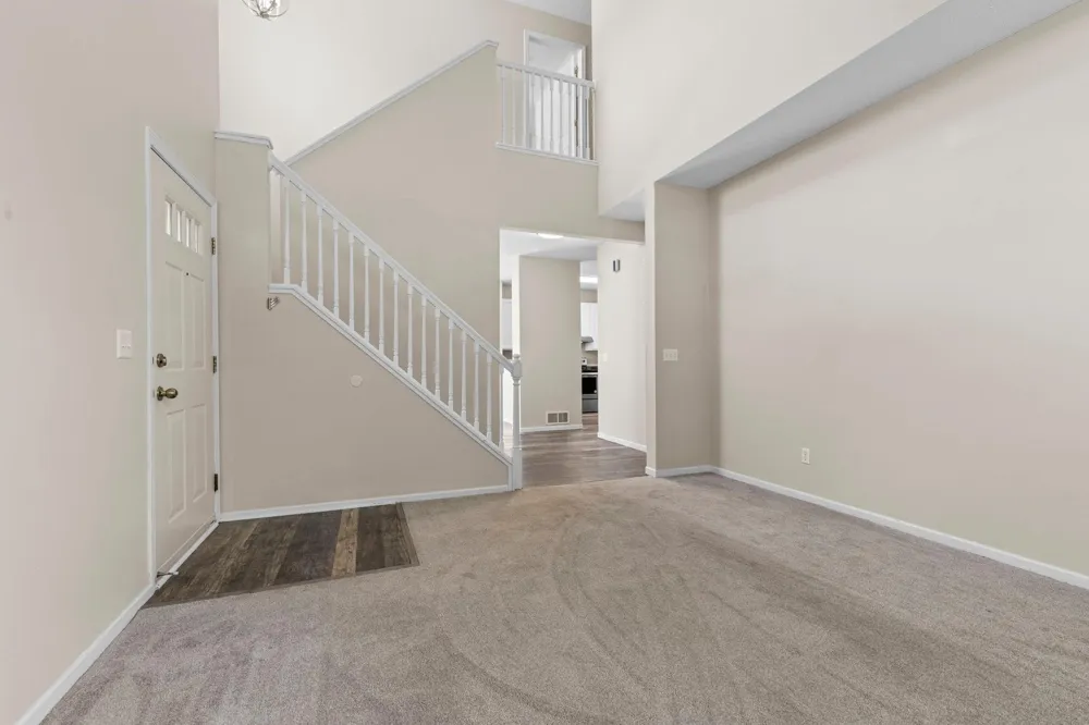 9050 Merrimac Lane Maple Grove, MN 55311