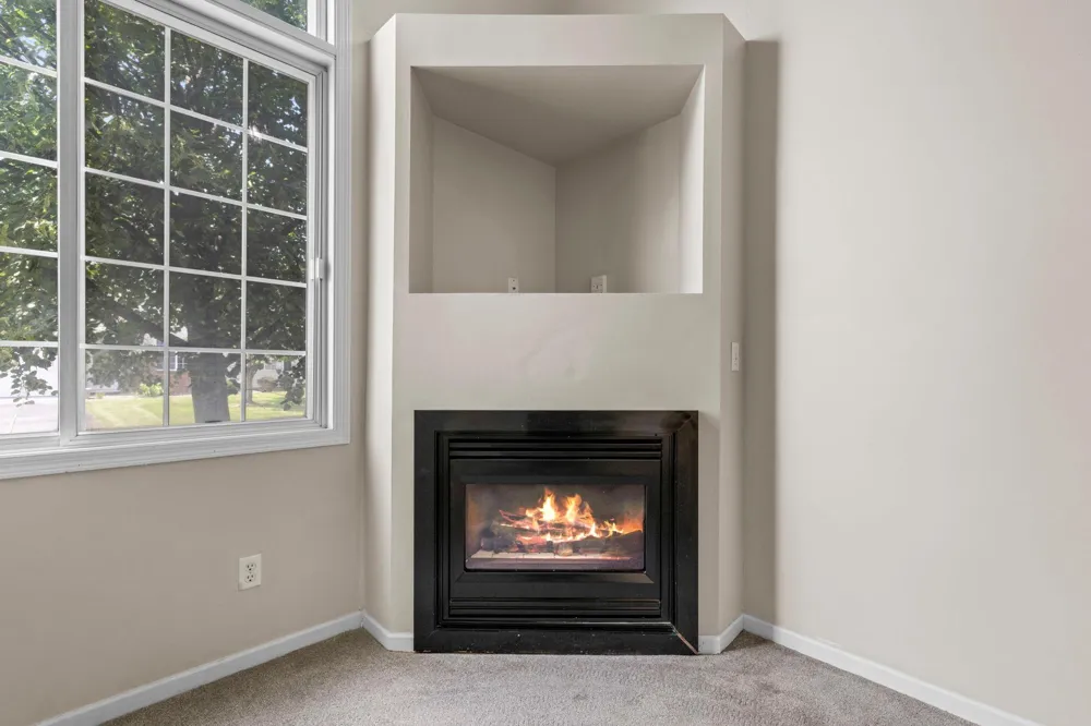 9050 Merrimac Lane Maple Grove, MN 55311