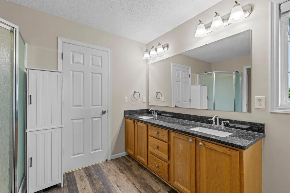 9050 Merrimac Lane Maple Grove, MN 55311