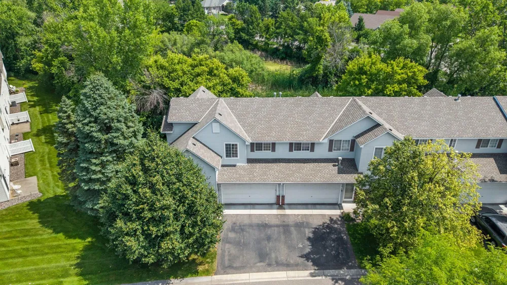 9050 Merrimac Lane Maple Grove, MN 55311