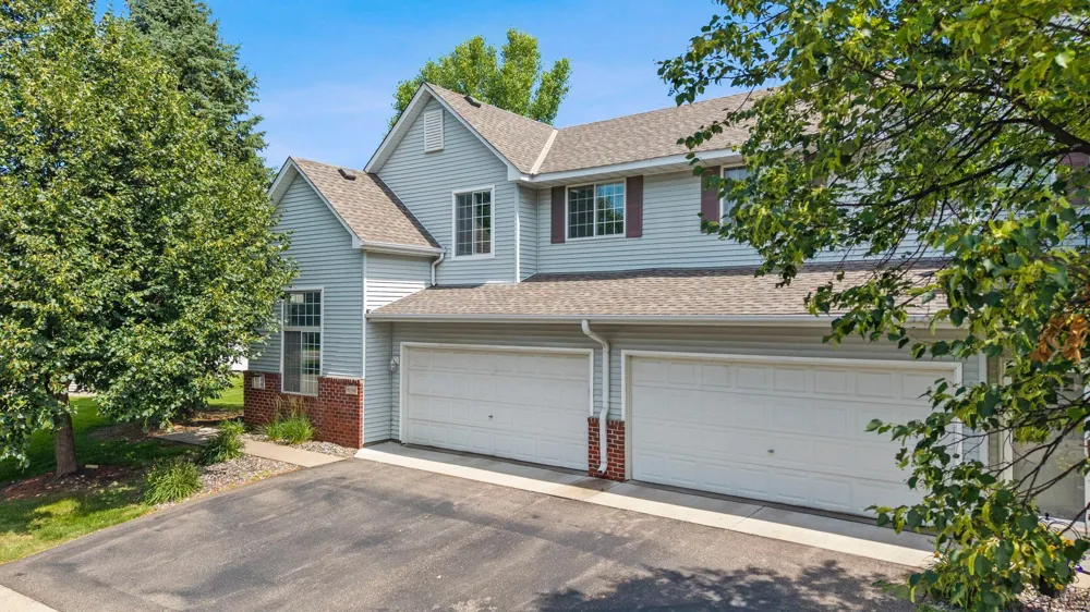 9050 Merrimac Lane Maple Grove, MN 55311
