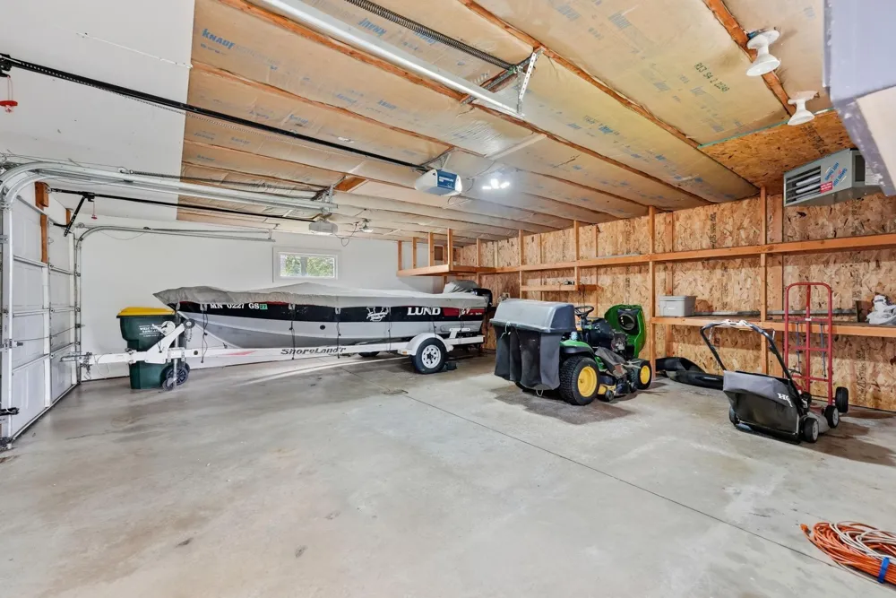 977 45th Avenue NE Saint Cloud, MN 56304