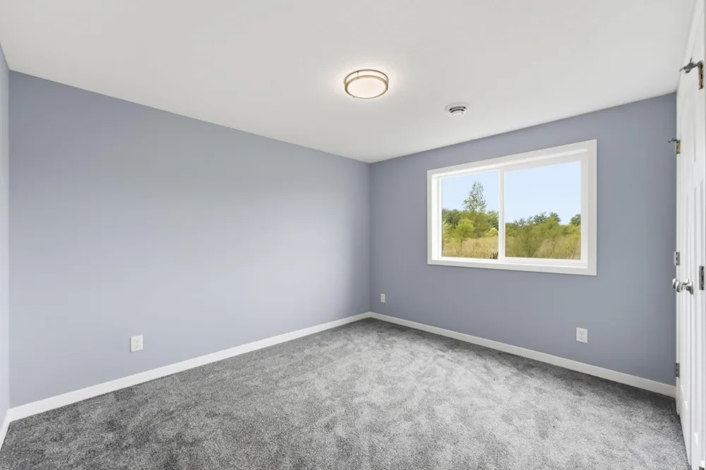 977 45th Avenue NE Saint Cloud, MN 56304