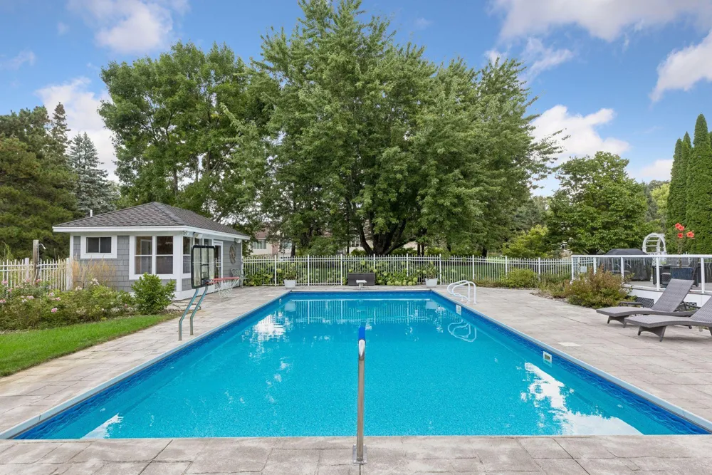 3 Scotch Pine Lane North Oaks, MN 55127