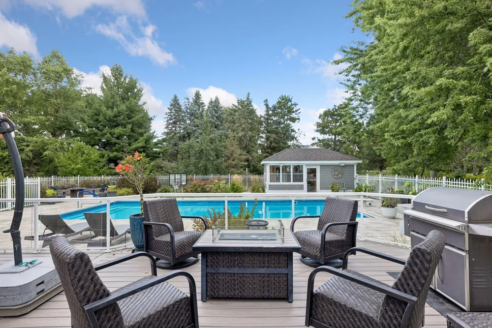 3 Scotch Pine Lane North Oaks, MN 55127