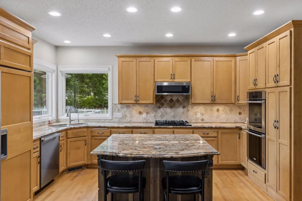 3 Scotch Pine Lane North Oaks, MN 55127