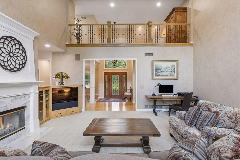 3 Scotch Pine Lane North Oaks, MN 55127